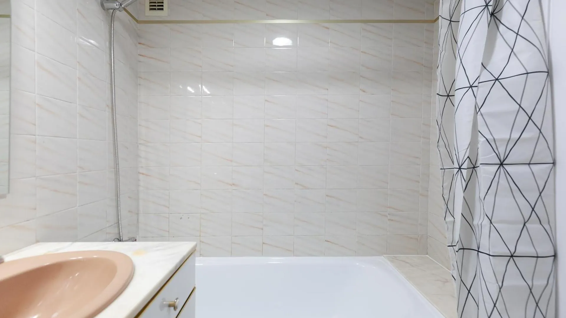 Uhc Arquus Apartments Salou Spain