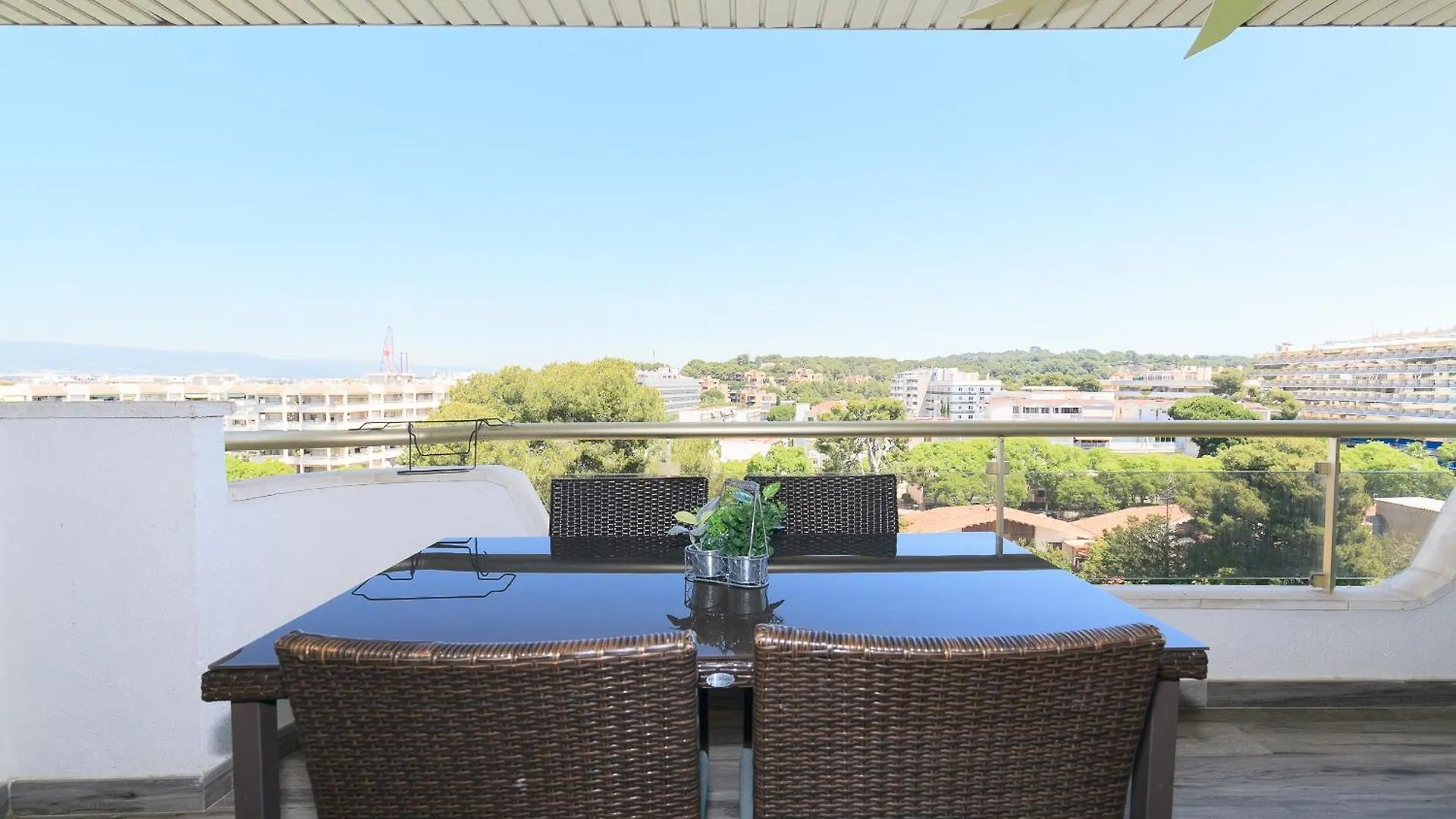 Uhc Arquus Apartments Salou